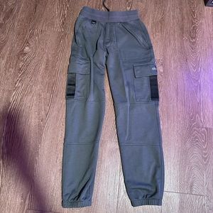 Alo Cactus Green Highline Cargo Sweatpants - Men Small
